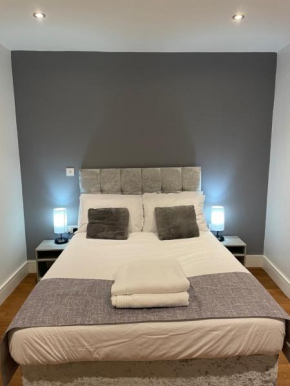 Fabulous One Bedroom Apartment SOHO